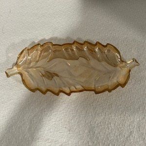 VINTAGE AMBER LEAF CANDY DISH